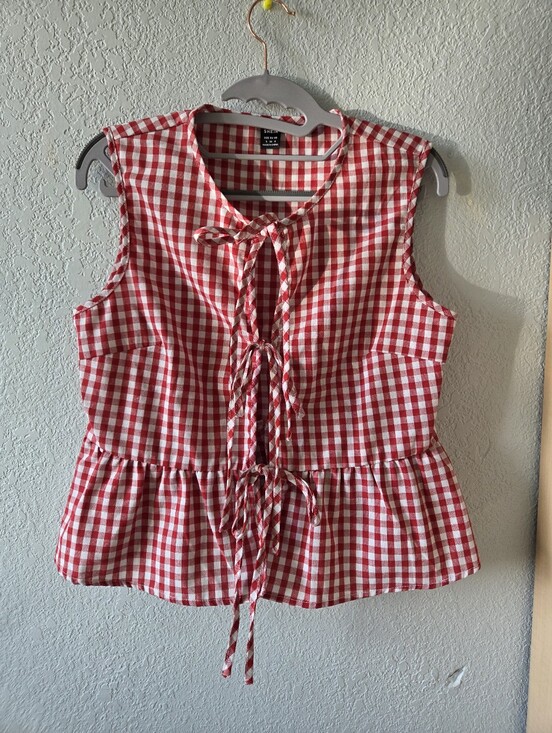 SHEIN Tops - SHEIN Red & White Gingham Tie-Front Peplum Top